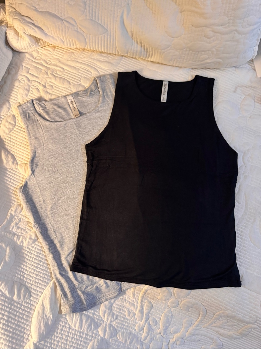 Z Double lined Zenana Women’s Black & Light Gray Tank Top Set